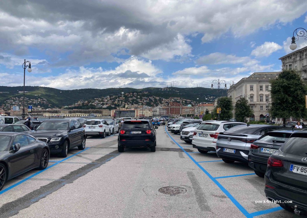 (34123) Trieste - Riva del Mandracchio — foto 3
