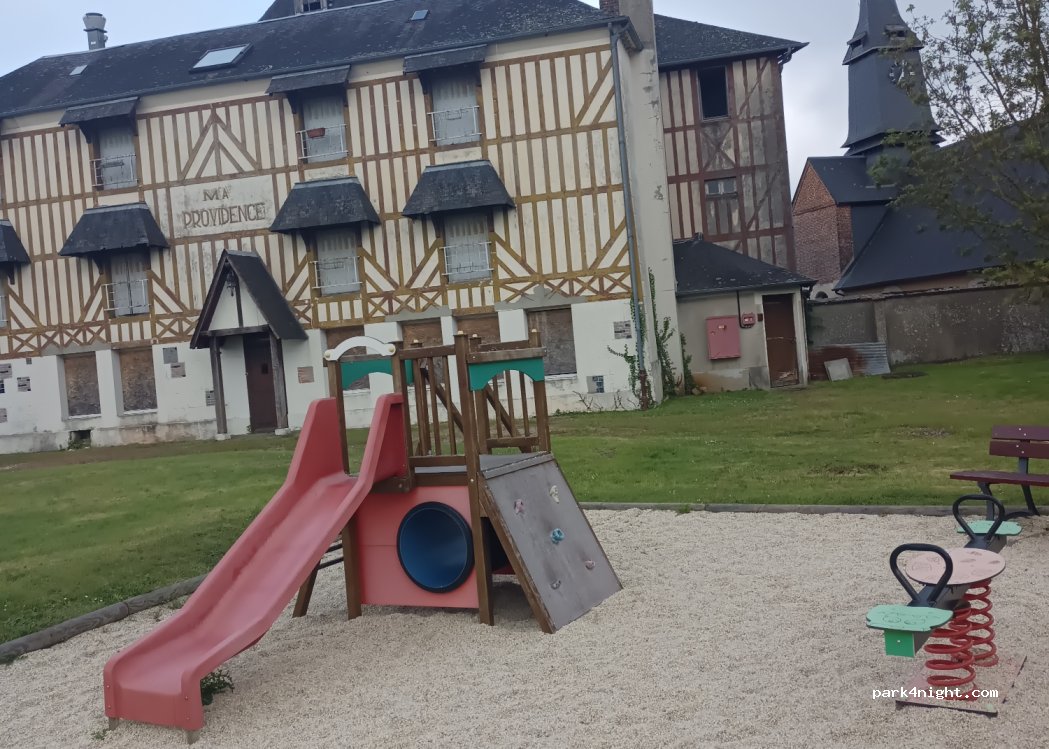 (14290) Saint-Cyr-du-Ronceray - 32 Rue de Copplestone — foto 3