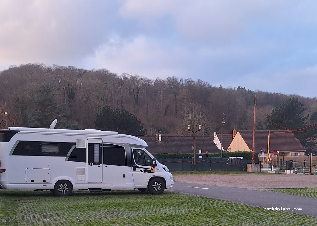 (76790) Étretat - 73 Rue Guy de Maupassant — foto 3