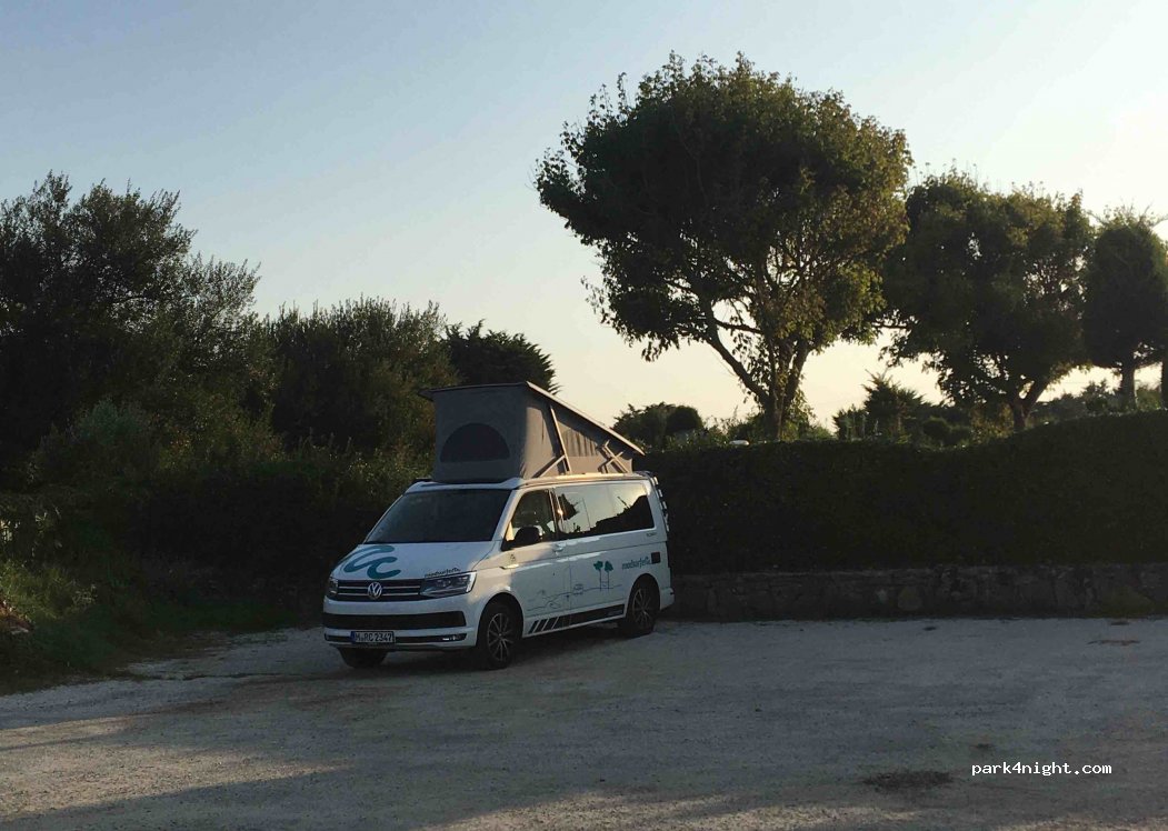 (56170) Quiberon - 6-8 Boulevard du Parco — foto 2