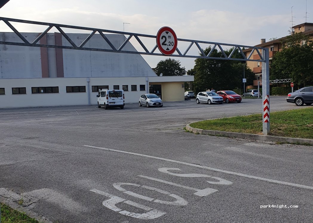 (31015) Conegliano - 21 Via Giuseppe Borlini — foto 3