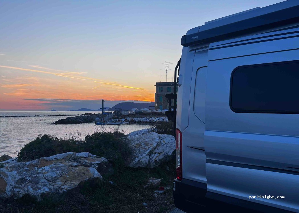 (54100) Massa - 22 Viale Lungomare di Ponente — foto 3