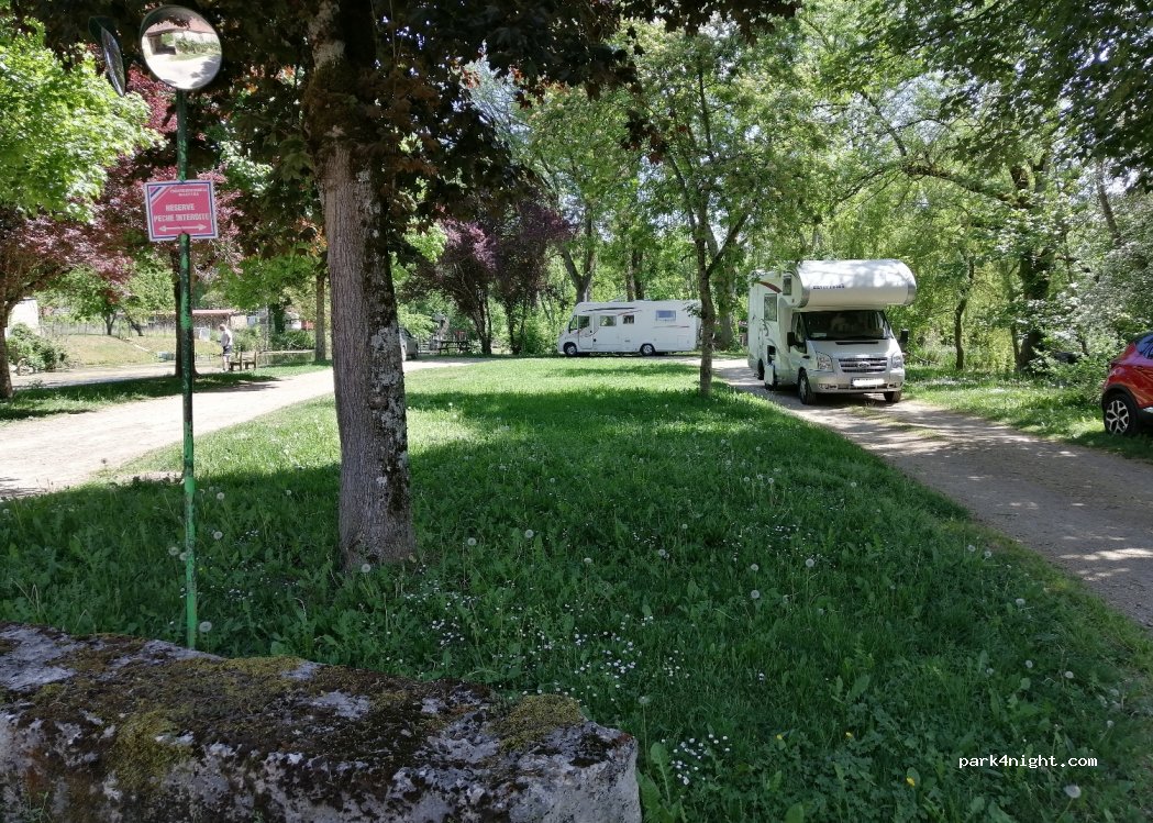 (21330) Laignes - Chemin du Moulin Neuf — foto 2
