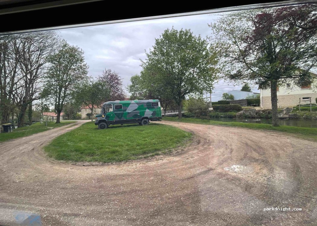 (21330) Laignes - Chemin du Moulin Neuf — foto 4