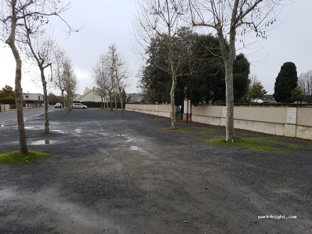 (49350) Les Rosiers-sur-Loire - Rue du Cimetière — foto 4