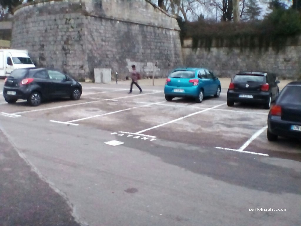 (25000) Besançon - 115 Rue Battant — foto 2