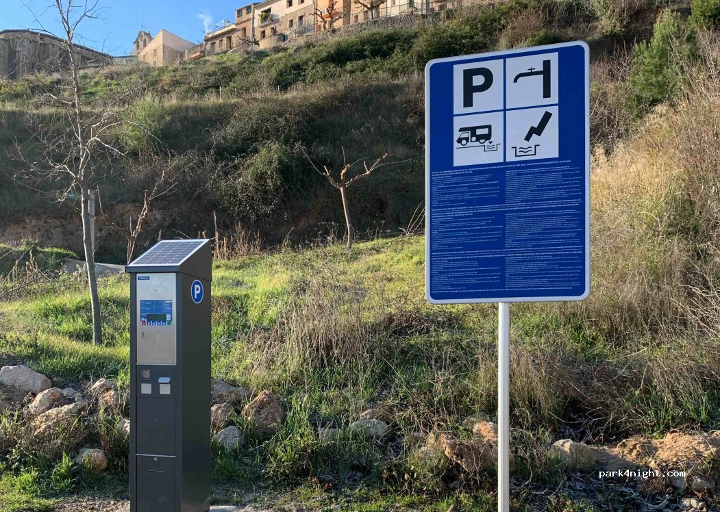 (43596) Horta de Sant Joan - 23 Carrer Dedicat al Medi Natural — foto