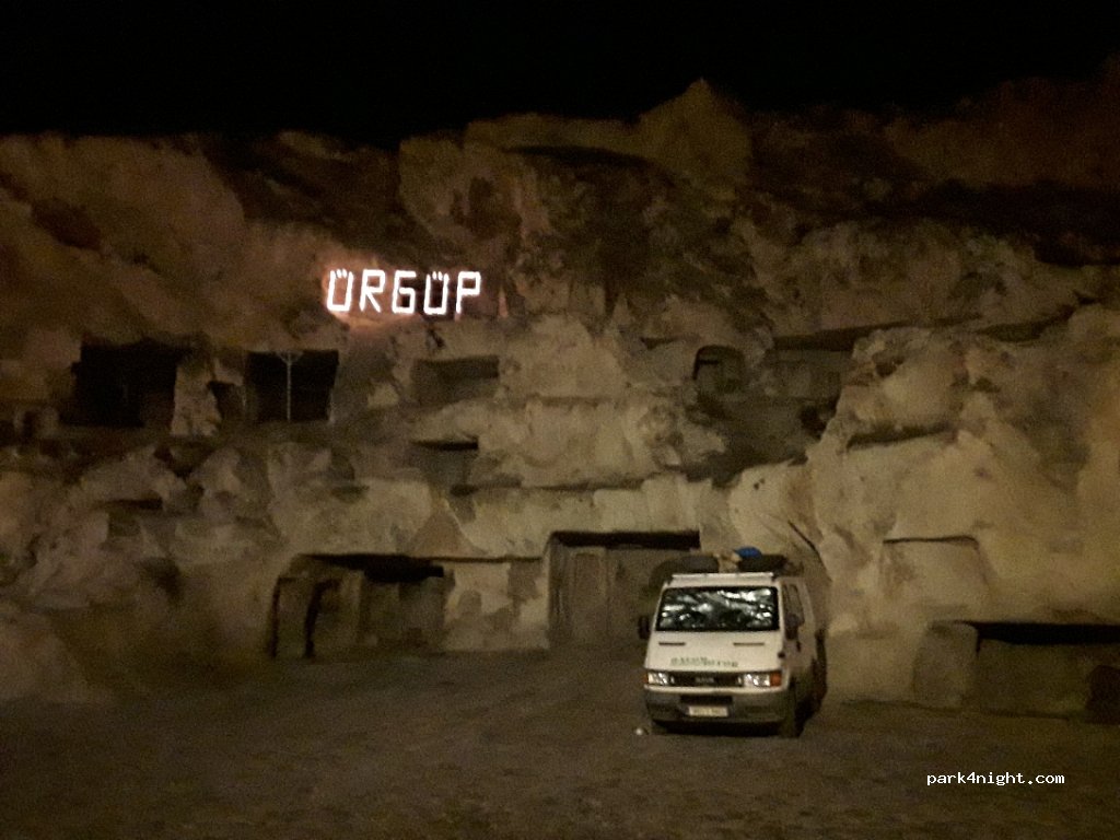 (50400) Ürgüp - 48 Ahmet Refik Caddesi — foto
