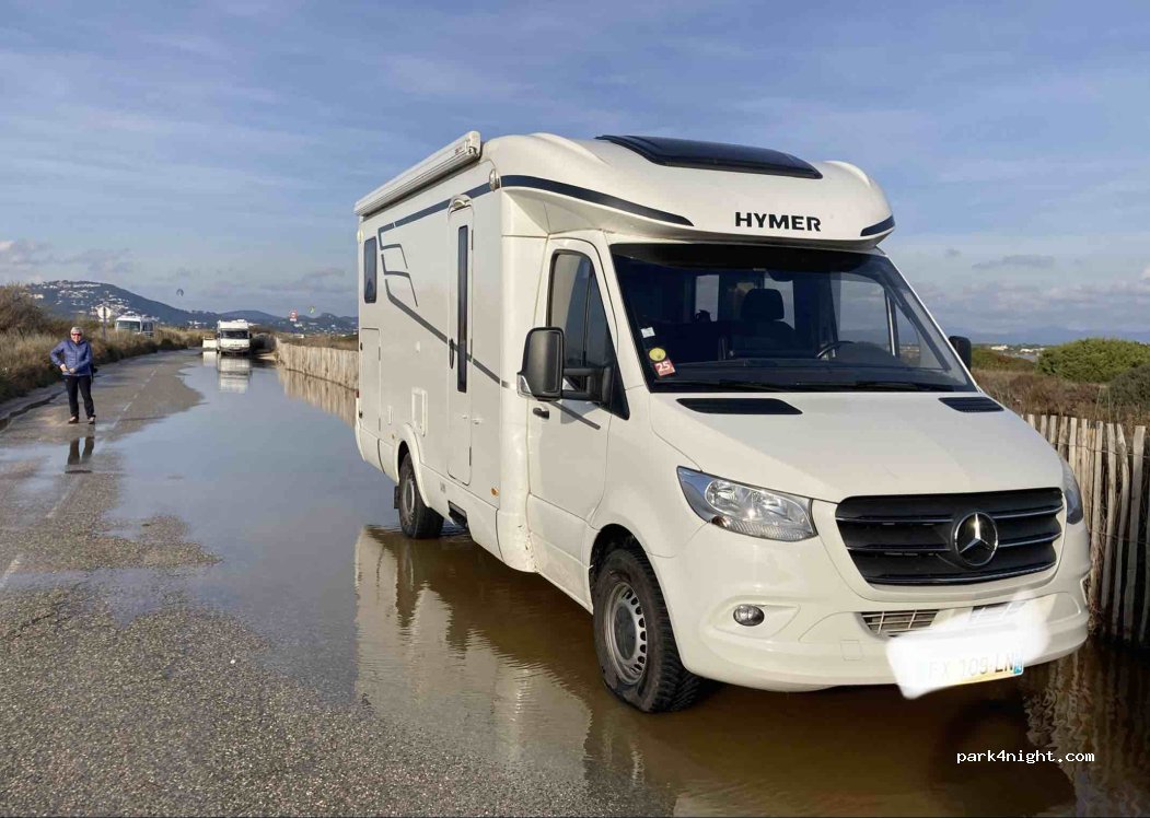 (83400) Hyères - Route du Sel — foto 5