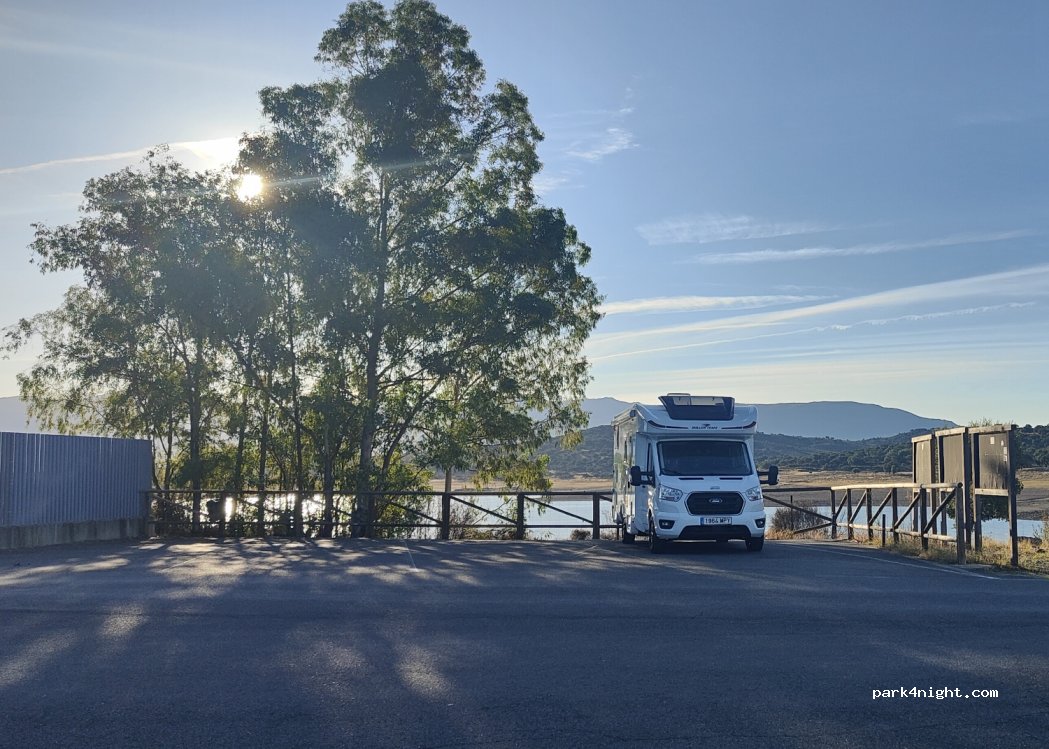 (10665) Guijo de Granadilla - Unnamed Road — foto 4