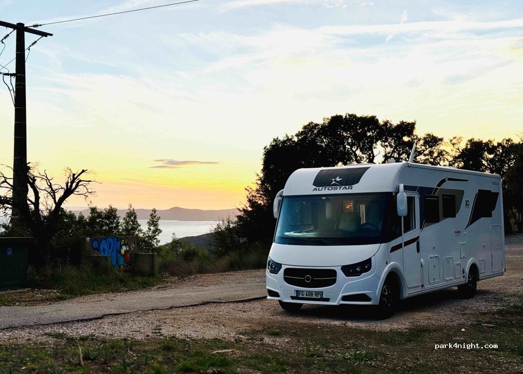 (83820) Rayol-Canadel-sur-Mer - Col du Canadel — foto 4