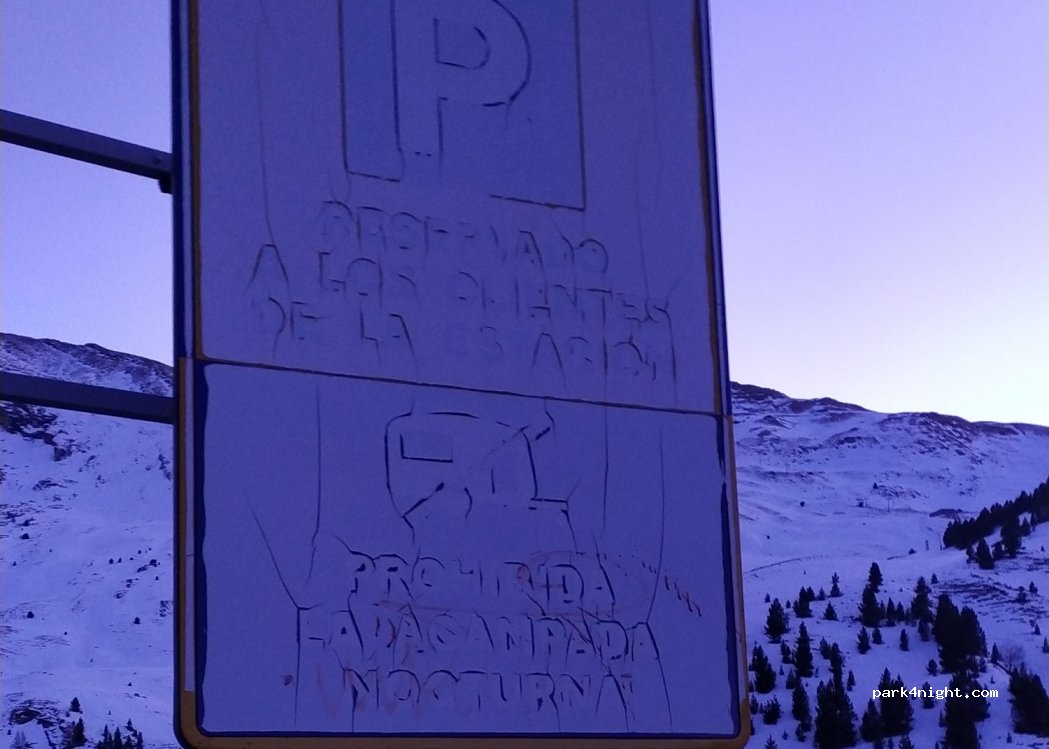 () Benasque - Carretera la Estación de Cerler — foto