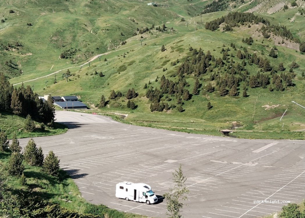 () Benasque - Carretera la Estación de Cerler — foto 3