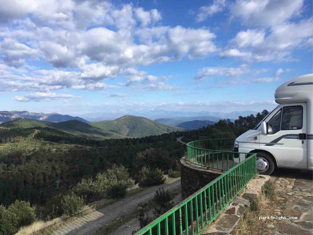 (10628) Casares de las Hurdes - EX-366 — foto
