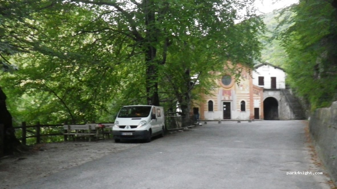 (25070) Capovalle - Unnamed Road — foto