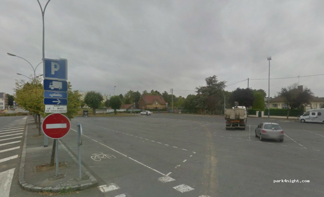 (60400) Noyon - Rue Jean Moulin — foto