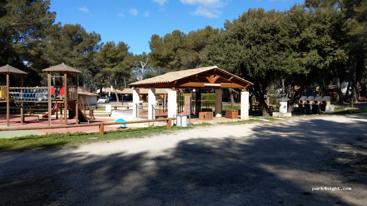 Camping Les Grands Pins — foto 2