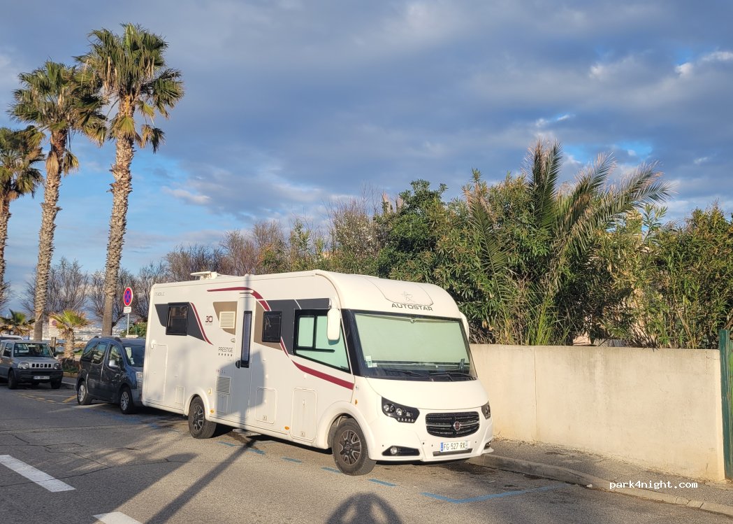 (06270) Villeneuve-Loubet - 1514 Avenue de la Batterie — foto 5