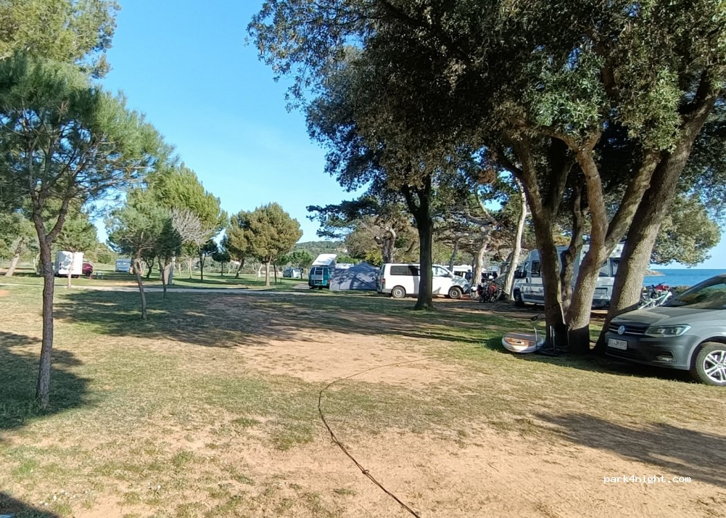 Camp Peskera — foto 2