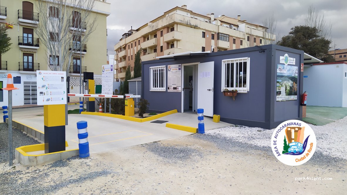 Área Autocaravanas Ciudad de Ronda — foto
