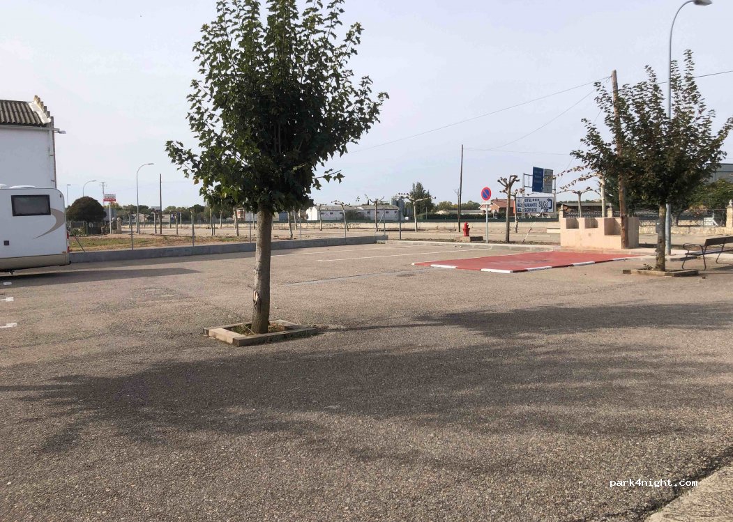 (34250) Quintana del Puente - 17 Calle de Calvo Sotelo — foto 2
