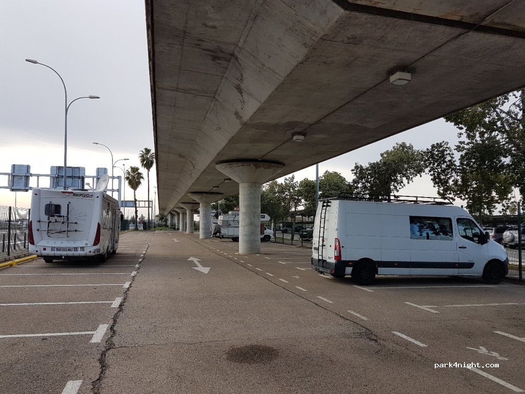 (41020) Sevilla - Calle a la Terminal del Aeropuerto — foto 3