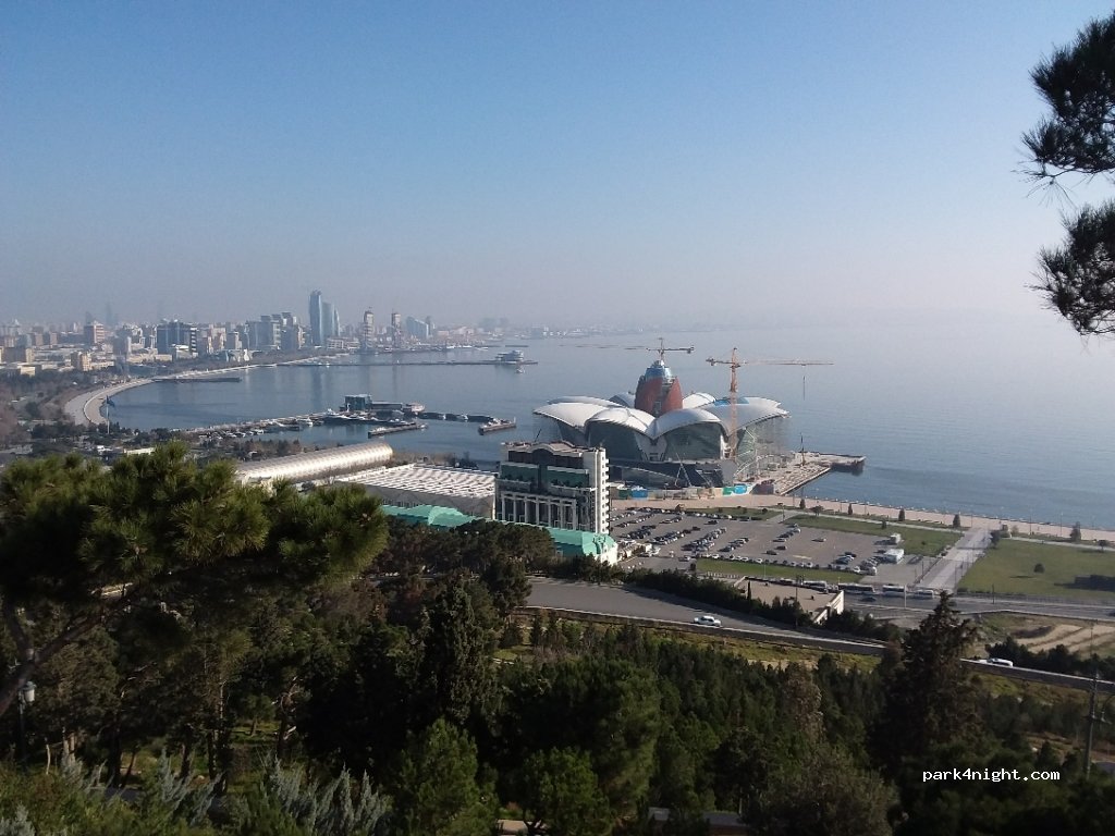 () Baku - Neftchilar Avenue — foto 3