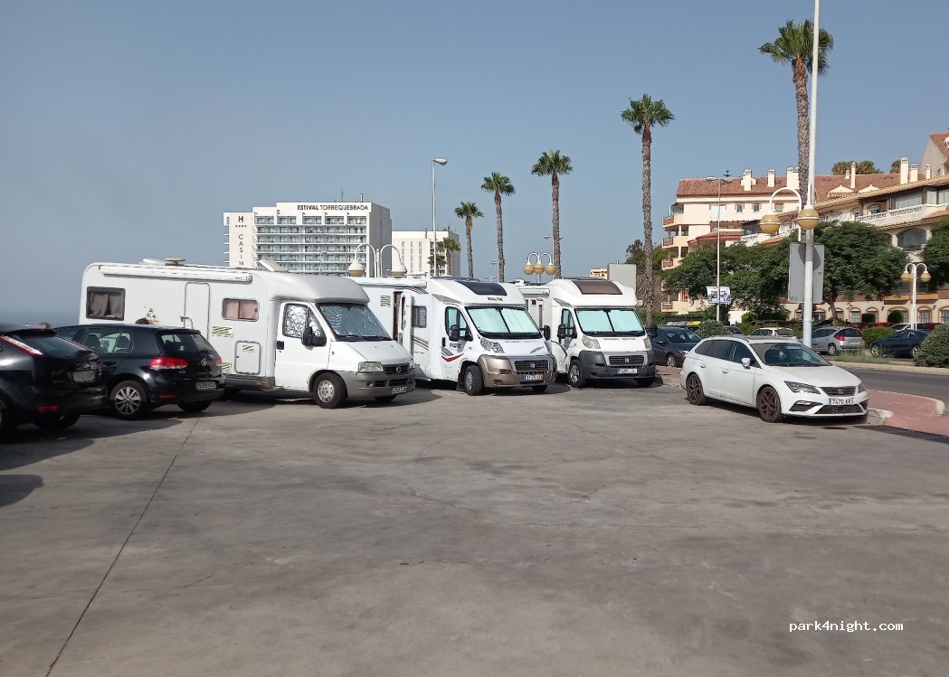 (29630) Benalmádena - 73-81 Avenida del Sol — foto 2