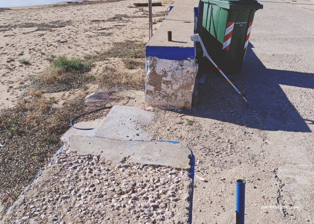 (243 00) Agia Kiriaki - Eparchiaki Odos Filiatron-Korifasiou — foto 2