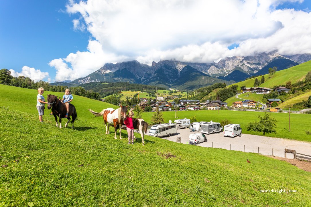 Wohnmobil- und Wohnwagenstellplatz Stegerbauer — foto 2