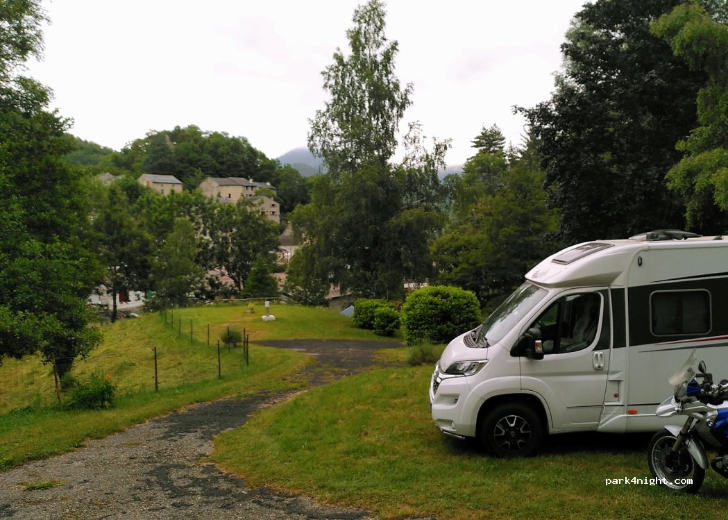 Camping Madres Pyrenees — foto 3