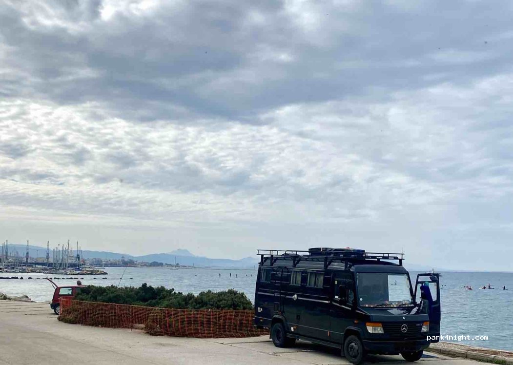 (264 42) Patra - 92 Iroon Politechniou — foto 4
