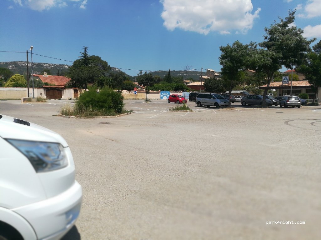 (13720) La Bouilladisse - Chemin de Trets — foto 2