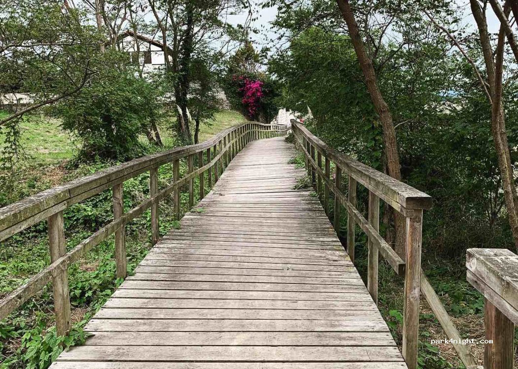 (39130) Pedreña - 140A Barrio Evaristo Lavín — foto