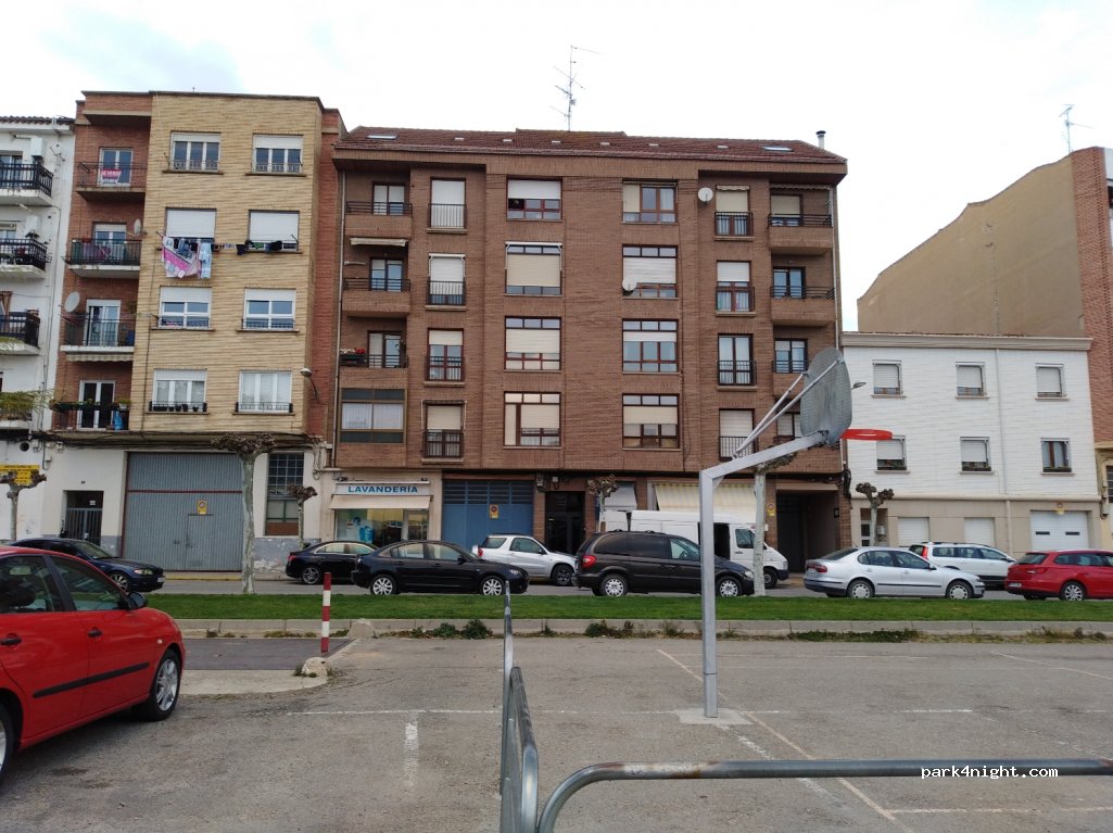 (26500) Calahorra - 29 Avenida de Valvanera — foto 3