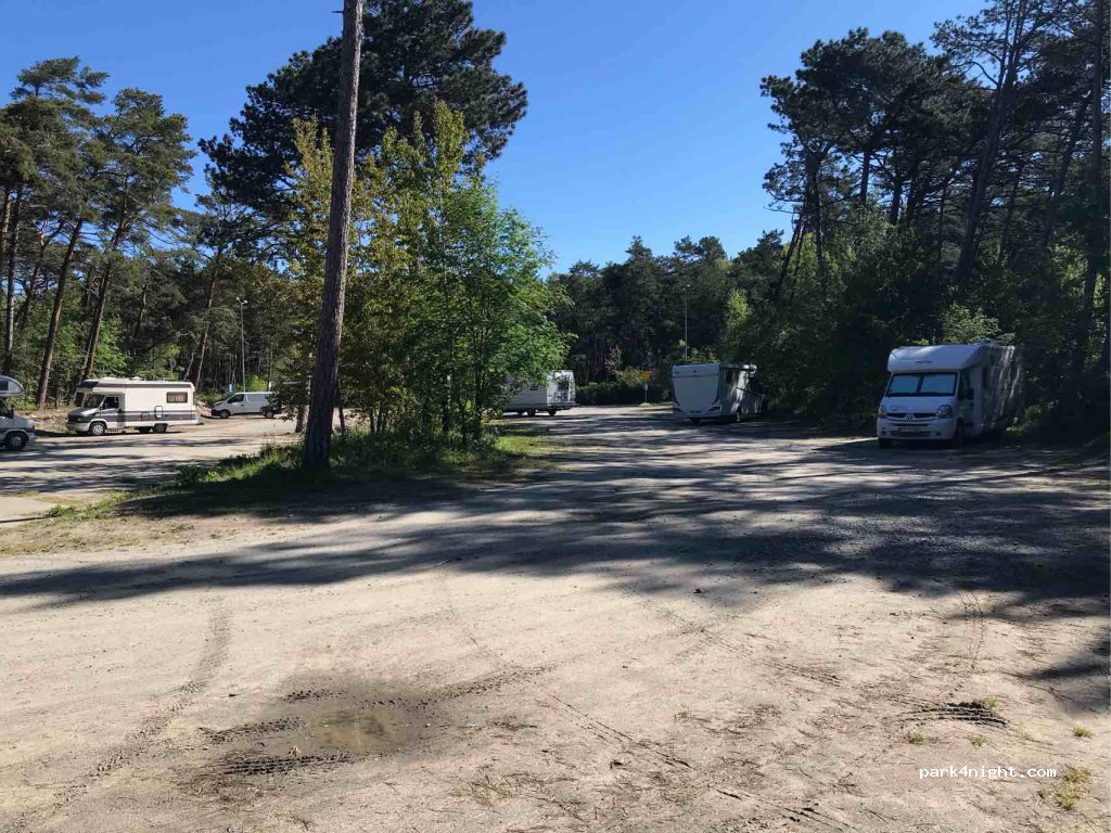 (82-120) Krynica Morska - Bursztynowa — foto