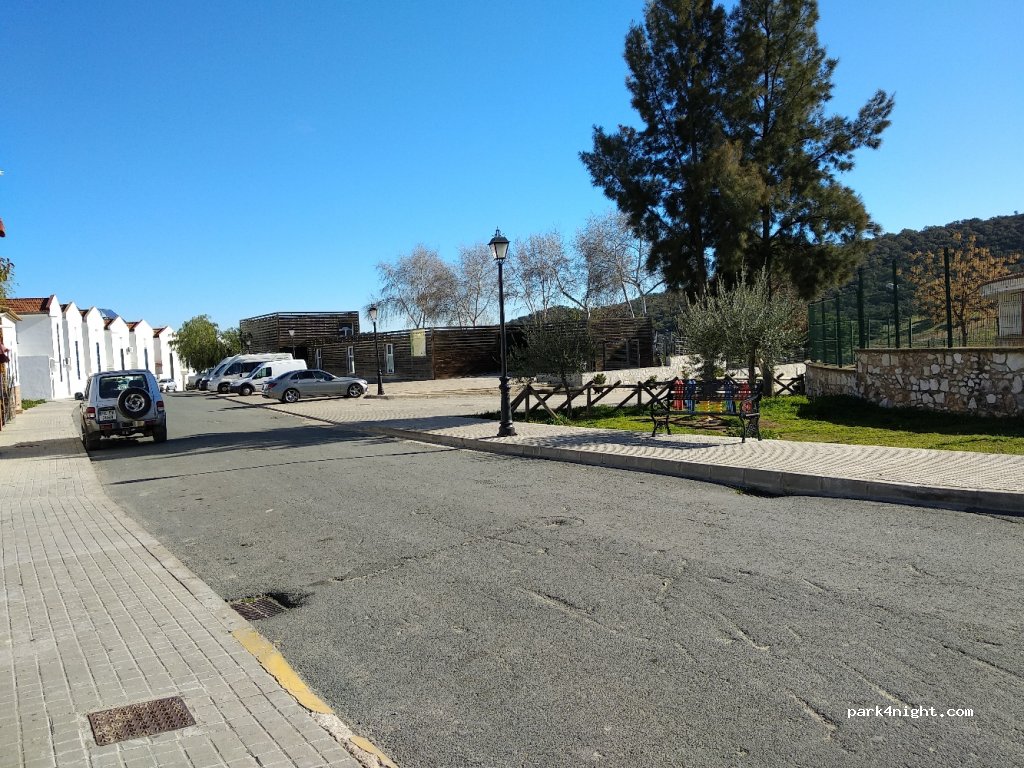 (41240) Almadén de la Plata - 33 Calle Huerta del Pilar — foto