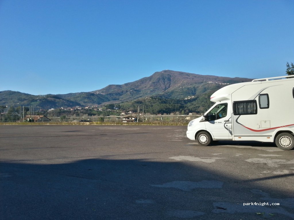 (84060) Omignano Scalo - 37 Via G. Gravina — foto