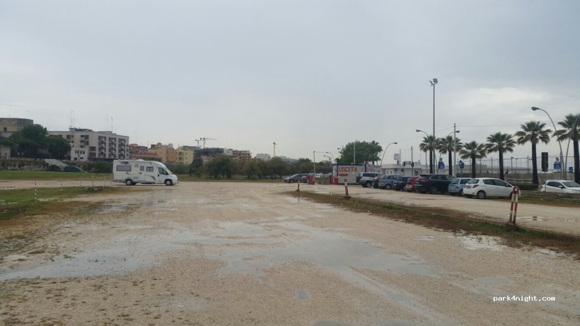 (76121) Barletta - Lungomare Pietro Mennea — foto 3