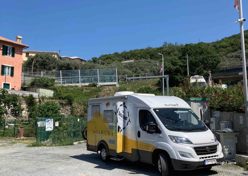 Area Sosta Camper a Genova di Pons — foto 4