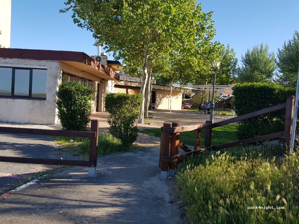 Camping AERODROME OF FUENTEMILANOS — foto 4
