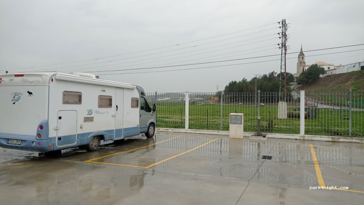 Área de Autocaravanas Puebla de Cazalla — foto
