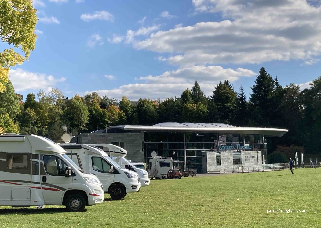 Wohnmobilstellplatz an der Ardesia-Therme — foto 3