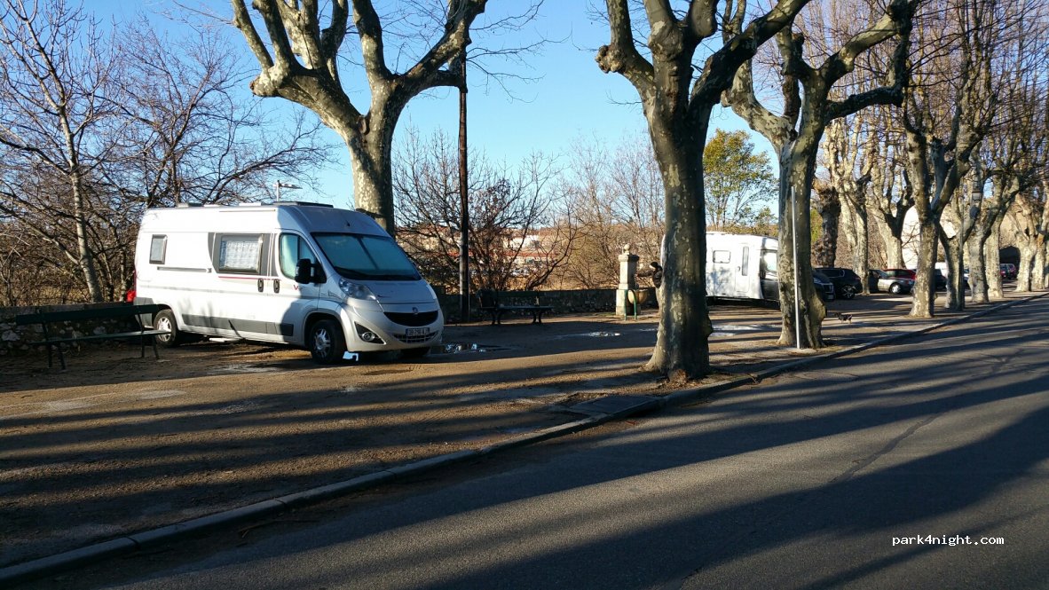 (83630) Aups - 188 Allée Charles Boyer — foto 2
