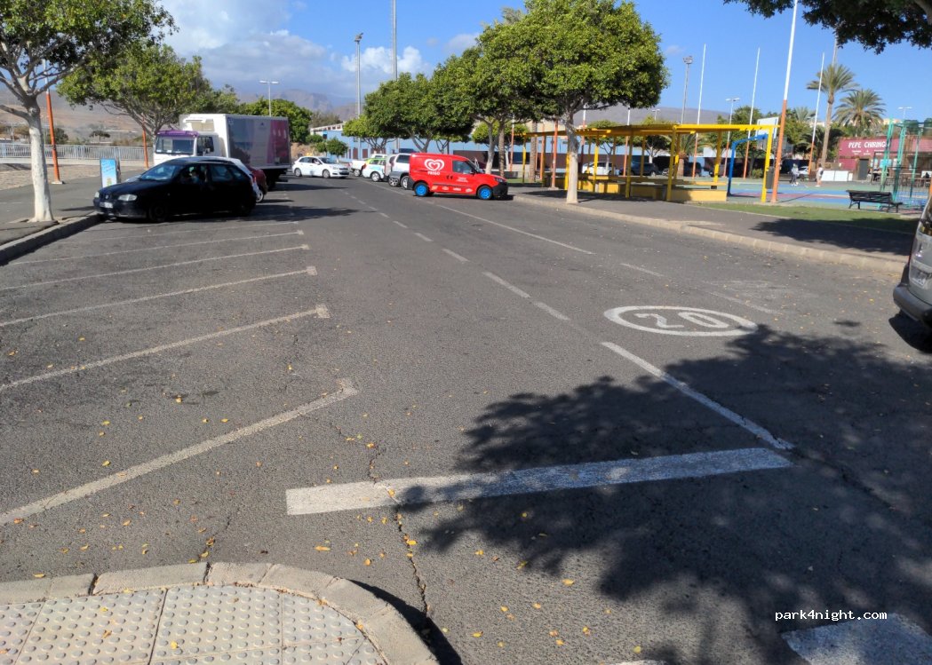 (35100) San Bartolomé de Tirajana - Avenida Finnair — foto