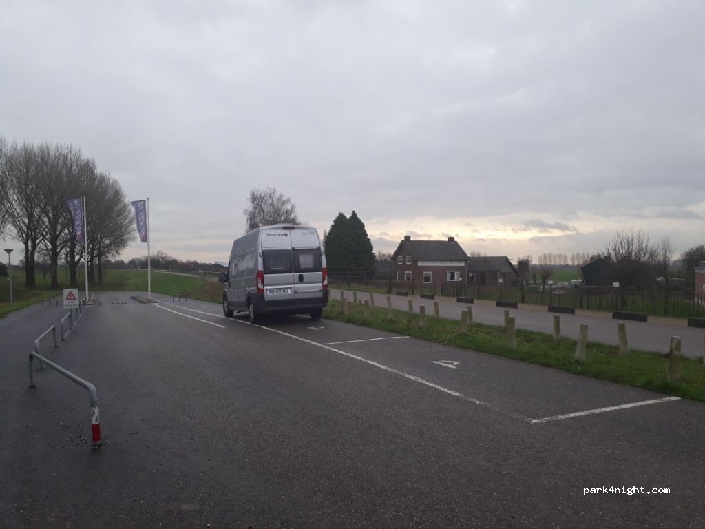 (6988 BK) Lathum - 45 Bandijk — foto 2