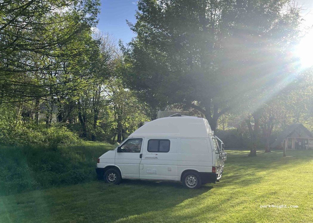 Camping vert Chez Fanny et Jérémy Saint Chély d'Aubrac — foto 5