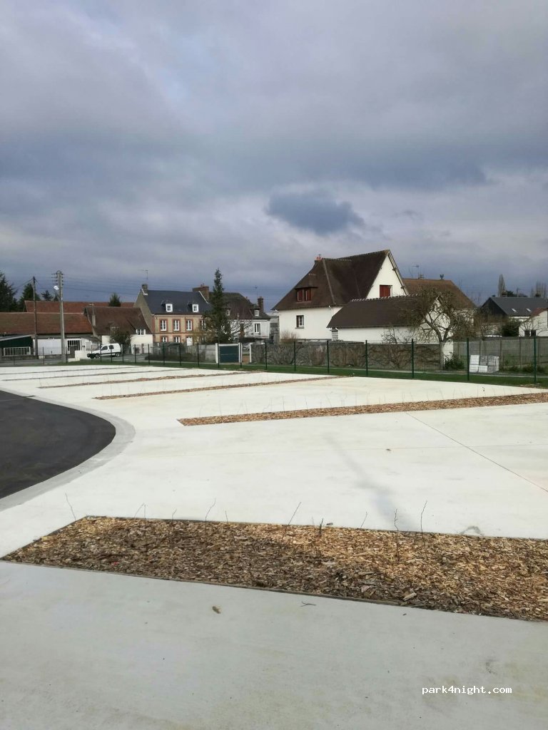 (61300) L'Aigle - 15 bis Avenue du Mont Saint-Michel — foto