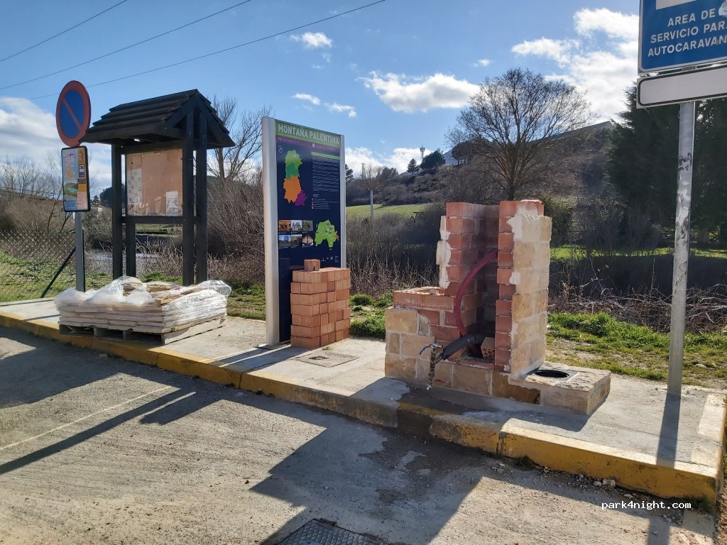 (34840) Cervera de Pisuerga - Calle Puente de S. Roque — foto 2