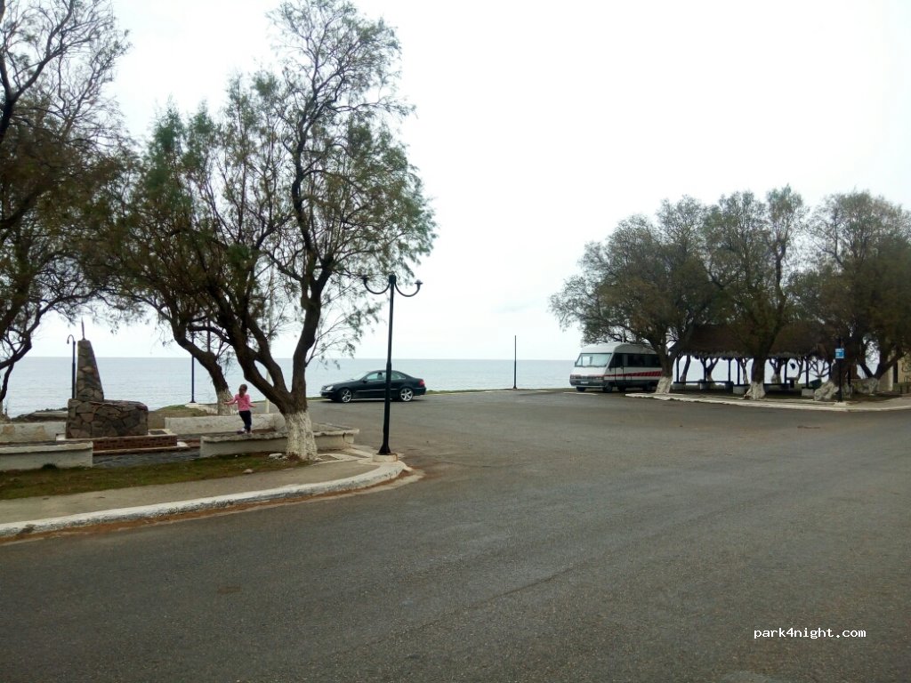 (730 06) Tavronitis - Unnamed Road — foto 3